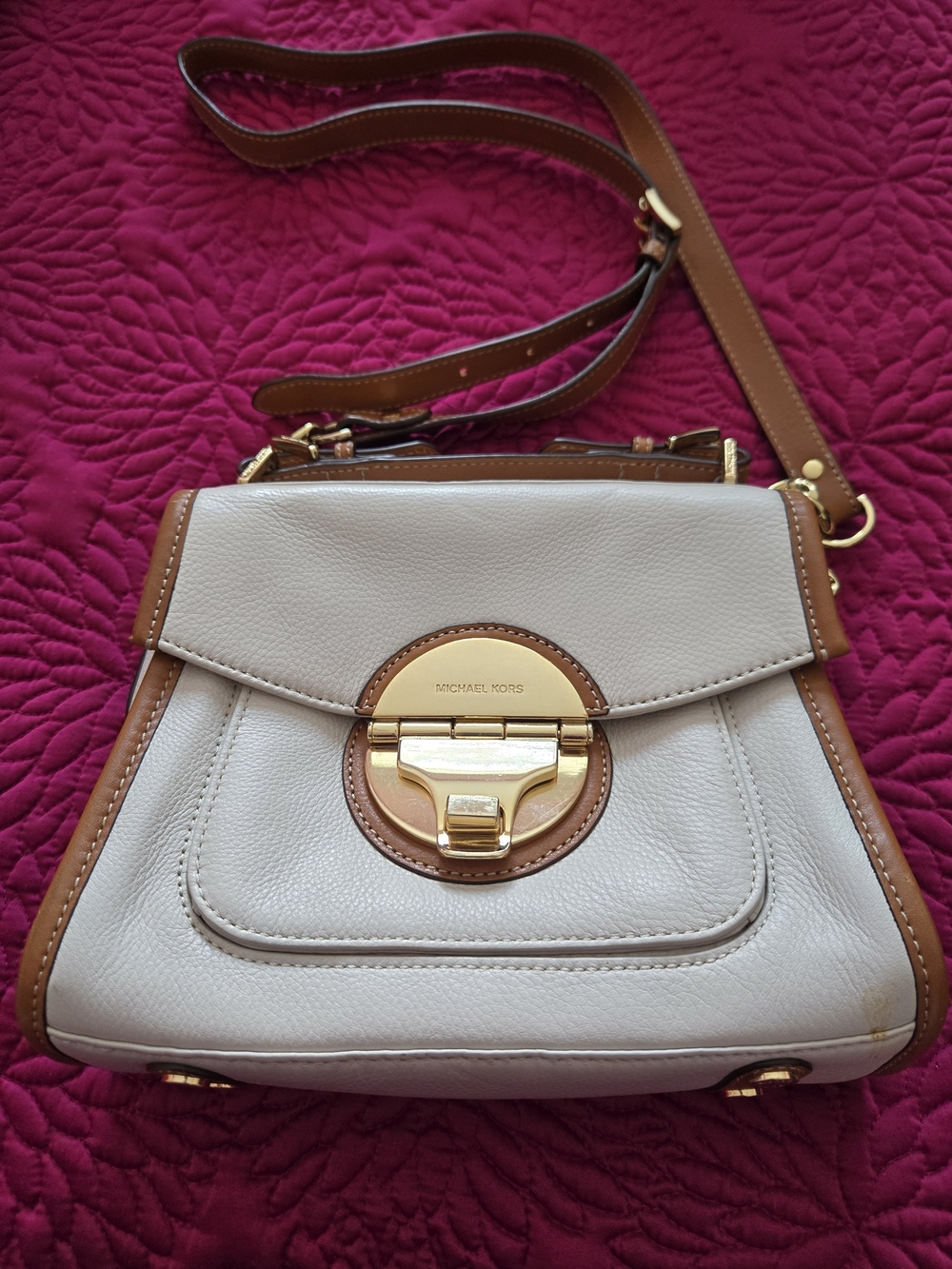 Michael Kors Women's Leather Crossbody Bag in Vanilla with Tan Trim